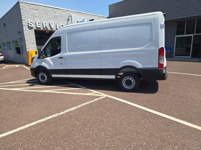 2026 Ford Transit Cargo Van T-250 148 Med Rf 9150 GVWR RWD