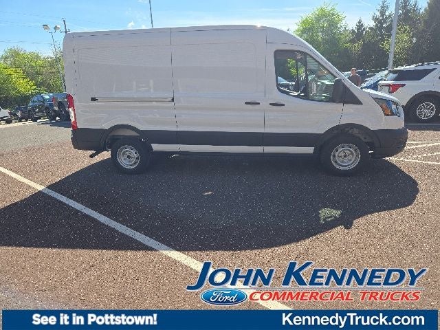 2026 Ford Transit Cargo Van T-250 148 Med Rf 9150 GVWR RWD