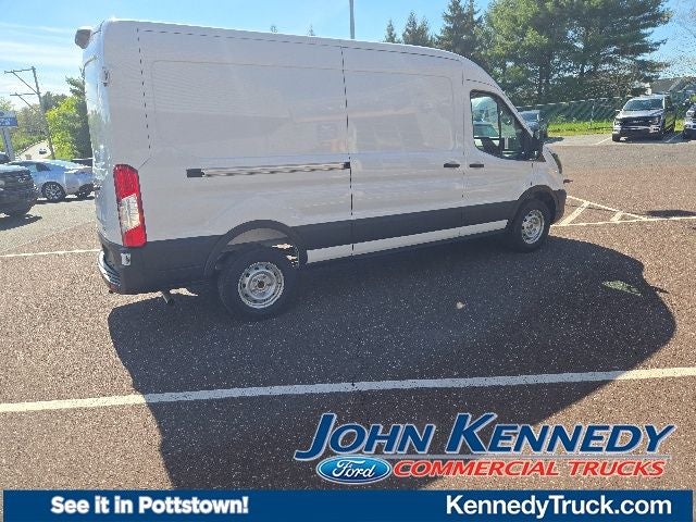 2026 Ford Transit Cargo Van T-250 148 Med Rf 9150 GVWR RWD