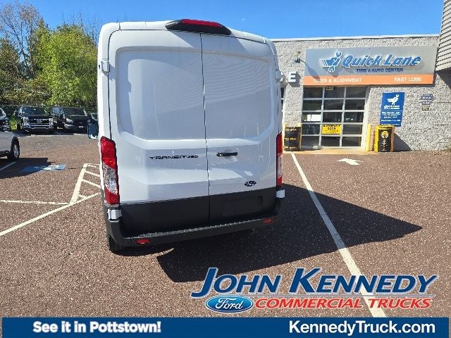 2026 Ford Transit Cargo Van T-250 148 Med Rf 9150 GVWR RWD