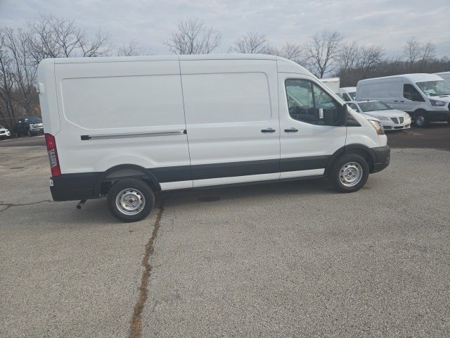 2026 Ford Transit Cargo Van T-250 148 Med Rf 9150 GVWR RWD