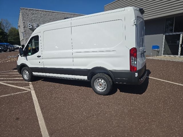 2026 Ford Transit Cargo Van T-250 148 Med Rf 9150 GVWR RWD