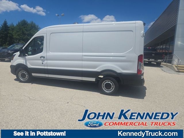 2026 Ford Transit Cargo Van T-250 148 Med Rf 9150 GVWR RWD