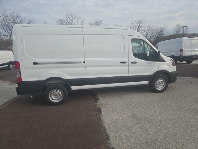 2026 Ford Transit Cargo Van T-250 148 Med Rf 9150 GVWR RWD