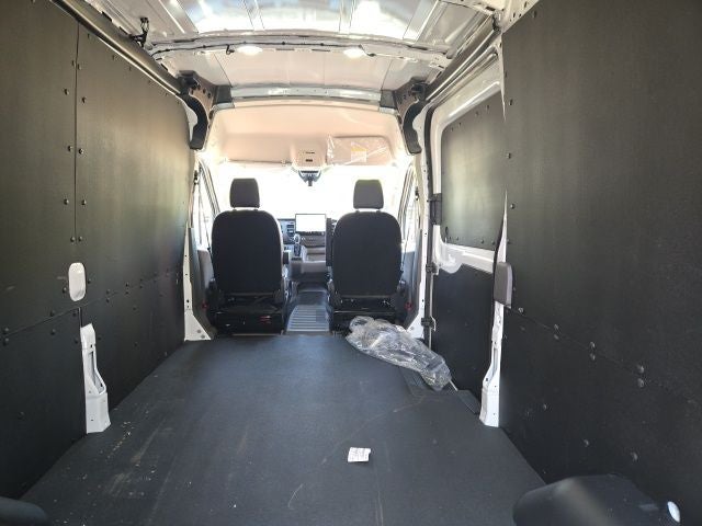 2026 Ford Transit Cargo Van T-250 148 Med Rf 9150 GVWR RWD