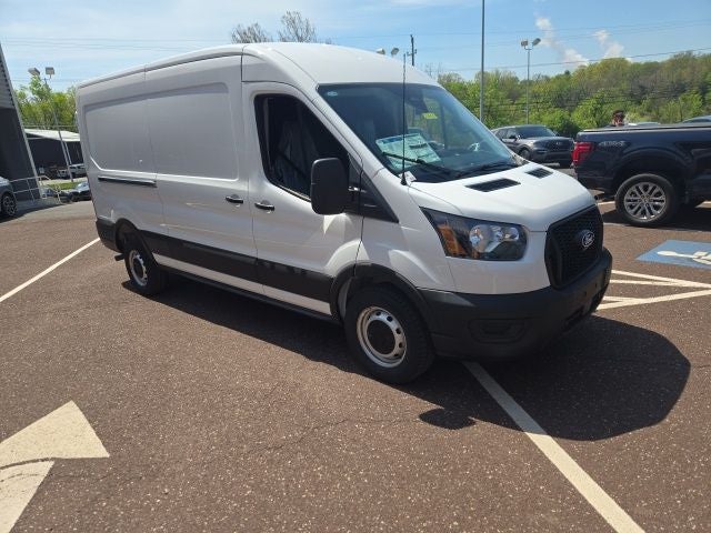 2026 Ford Transit Cargo Van T-250 148 Med Rf 9150 GVWR RWD