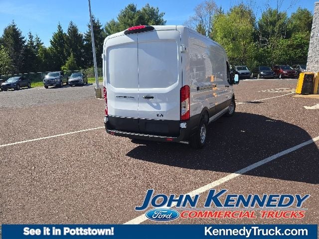 2026 Ford Transit Cargo Van T-250 148 Med Rf 9150 GVWR RWD
