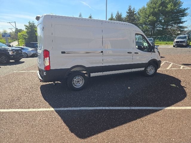 2026 Ford Transit Cargo Van T-250 148 Med Rf 9150 GVWR RWD