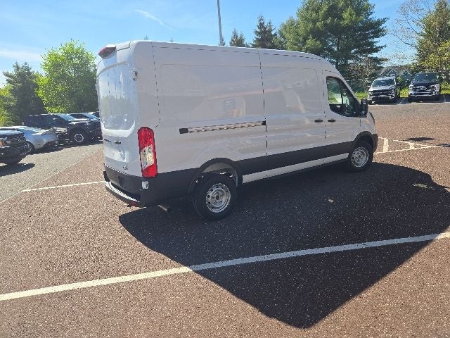 2026 Ford Transit Cargo Van T-250 148 Med Rf 9150 GVWR RWD