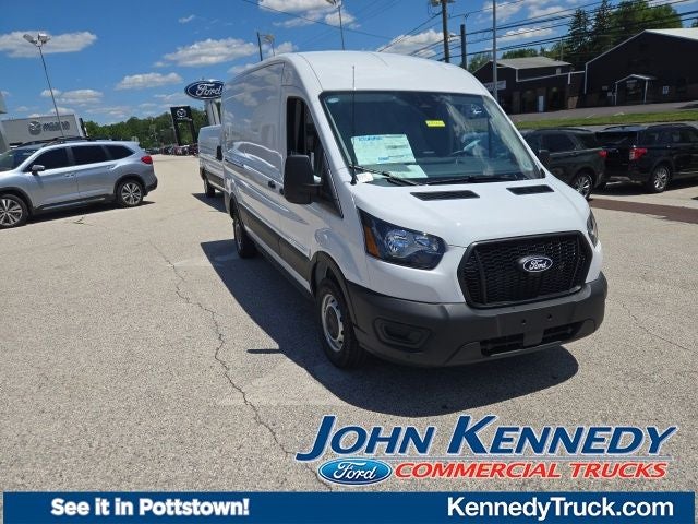 2026 Ford Transit Cargo Van T-250 148 Med Rf 9150 GVWR RWD