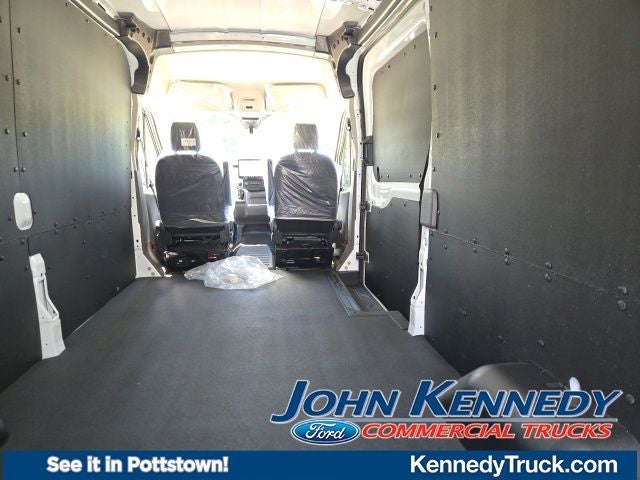 2026 Ford Transit Cargo Van T-250 148 Med Rf 9150 GVWR RWD
