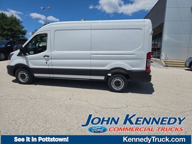 2026 Ford Transit Cargo Van T-250 148 Med Rf 9150 GVWR RWD