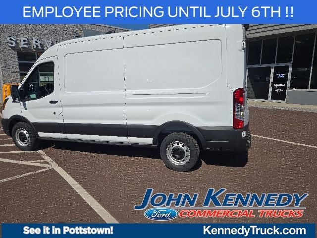 2026 Ford Transit Cargo Van T-250 148 Med Rf 9150 GVWR RWD