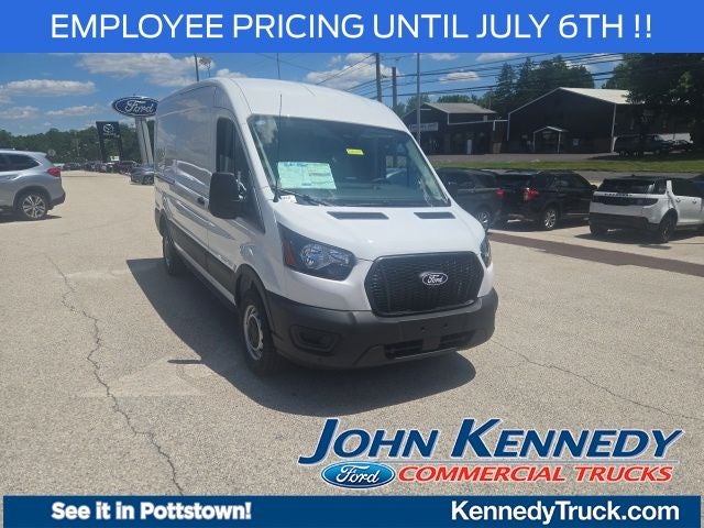 2026 Ford Transit Cargo Van T-250 148 Med Rf 9150 GVWR RWD
