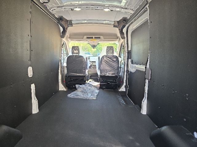 2026 Ford Transit Cargo Van T-250 148 Med Rf 9150 GVWR RWD