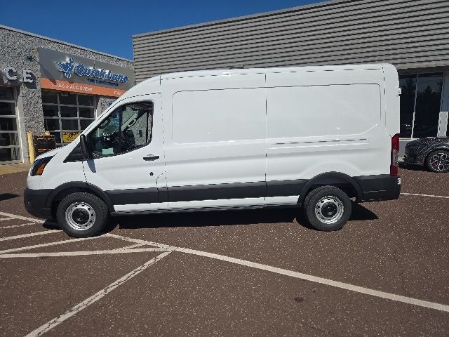 2026 Ford Transit Cargo Van T-250 148 Med Rf 9150 GVWR RWD