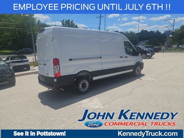 2026 Ford Transit Cargo Van T-250 148 Med Rf 9150 GVWR RWD