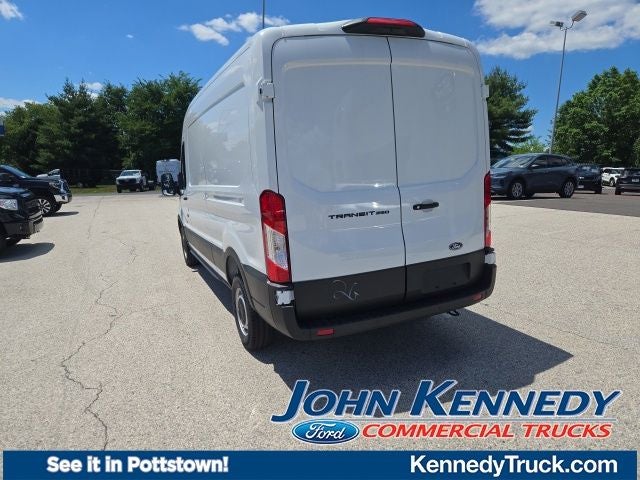 2026 Ford Transit Cargo Van T-250 148 Med Rf 9150 GVWR RWD