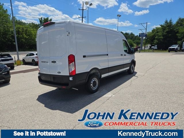 2026 Ford Transit Cargo Van T-250 148 Med Rf 9150 GVWR RWD