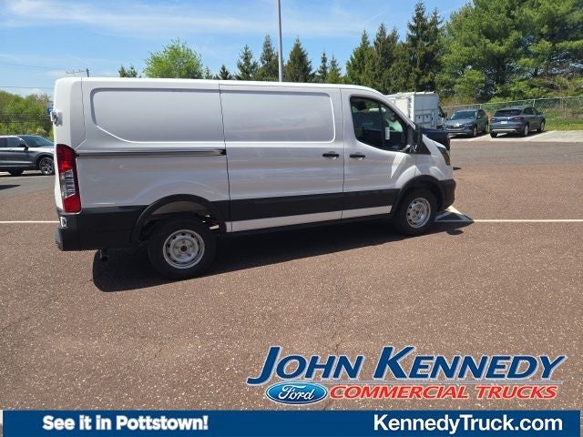 2026 Ford Transit Cargo Van T-250 130 Low Rf 9150 GVWR RWD