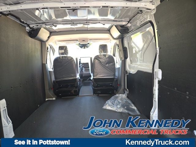 2026 Ford Transit Cargo Van T-250 130 Low Rf 9150 GVWR RWD