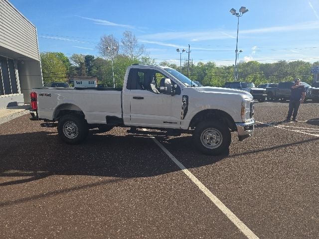 2026 Ford Super Duty F-250 SRW XL 4WD Reg Cab 8' Box