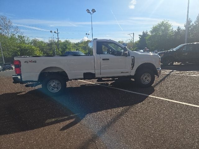 2026 Ford Super Duty F-250 SRW XL 4WD Reg Cab 8' Box