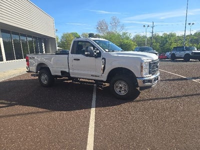 2026 Ford Super Duty F-250 SRW XL 4WD Reg Cab 8' Box