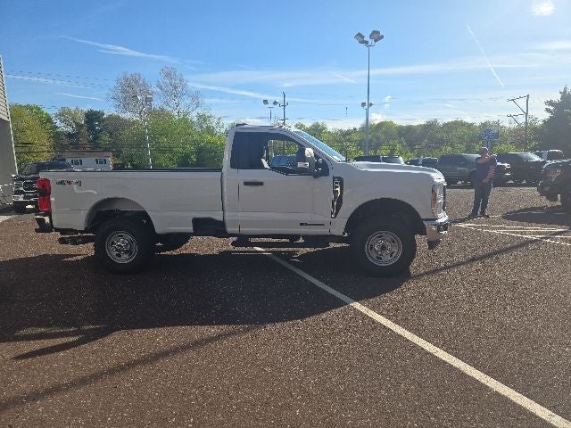 2026 Ford Super Duty F-250 SRW XL 4WD Reg Cab 8' Box