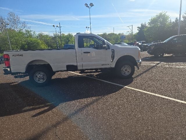 2026 Ford Super Duty F-250 SRW XL 4WD Reg Cab 8' Box