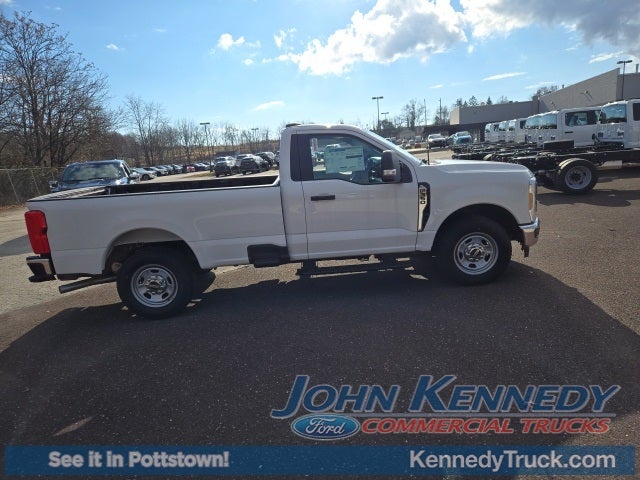 2024 Ford Super Duty F-350 SRW XL