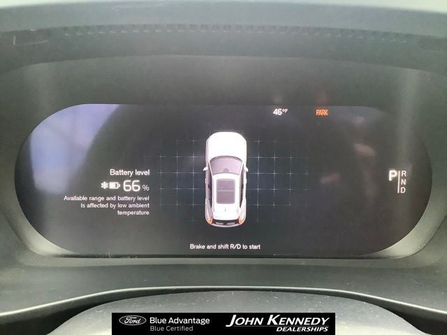 2021 Volvo XC40 Recharge Pure Electric P8