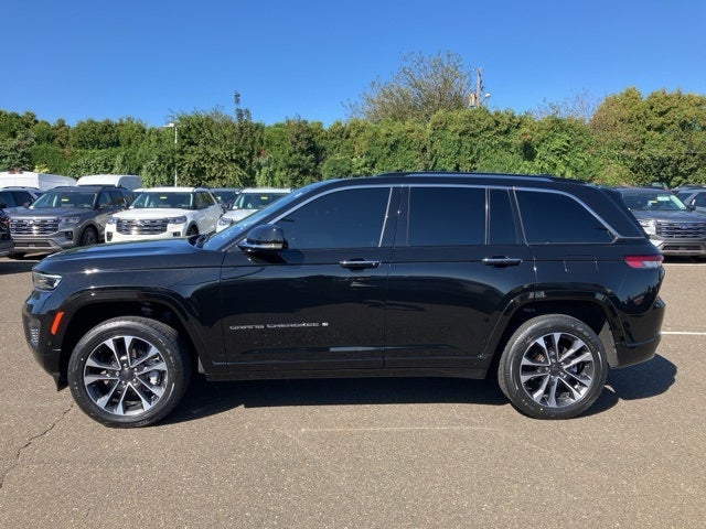 2022 Jeep Grand Cherokee Overland