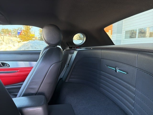 2002 Ford Thunderbird Base