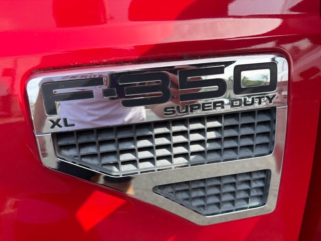 2009 Ford F-350SD XL DRW
