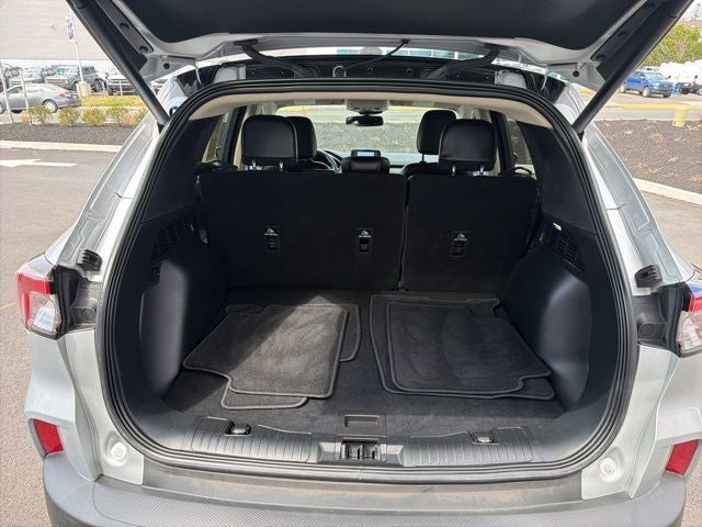 2020 Ford Escape Hybrid Titanium