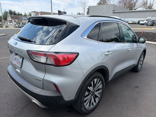 2020 Ford Escape Hybrid Titanium