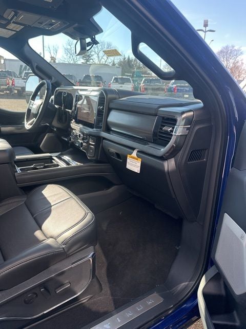 2026 Ford F-250SD Platinum Pickup