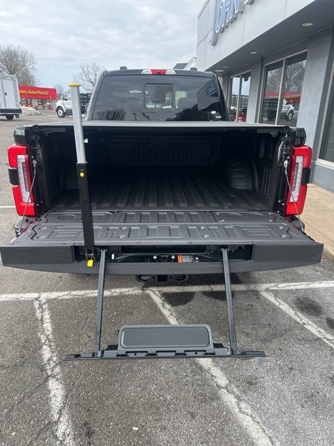 2026 Ford F-350SD Platinum Pickup