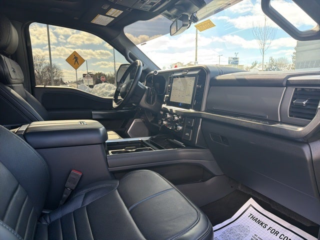 2025 Ford F-350SD Platinum