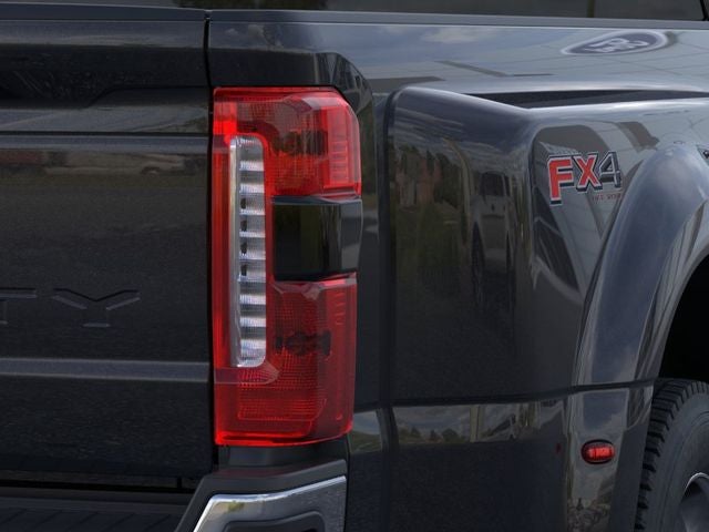 2026 Ford F-450 Lariat DRW