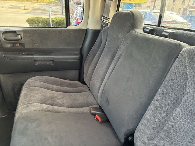 2004 Dodge Dakota SLT