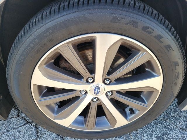 2017 Subaru Legacy 3.6R Limited