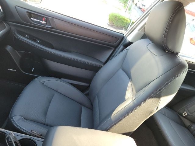 2017 Subaru Legacy 3.6R Limited