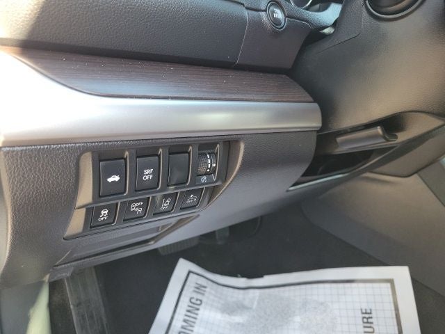 2017 Subaru Legacy 3.6R Limited