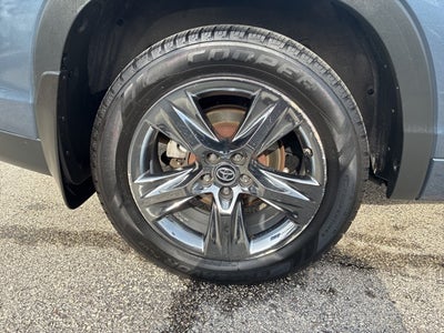 2017 Toyota Highlander Limited