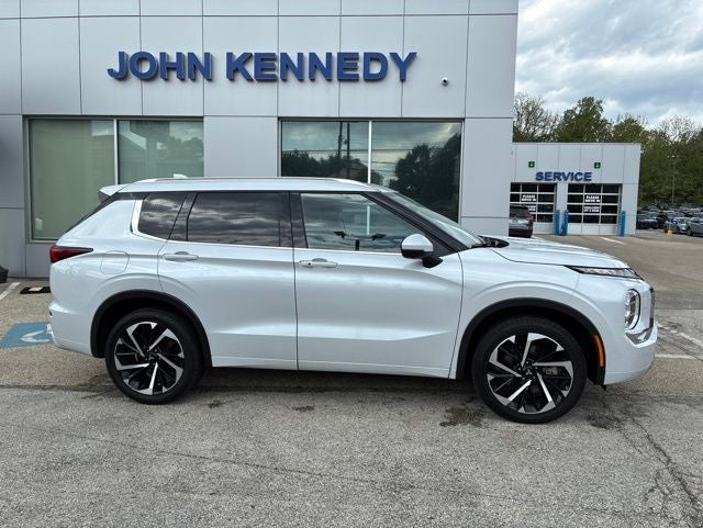 2024 Mitsubishi Outlander SEL