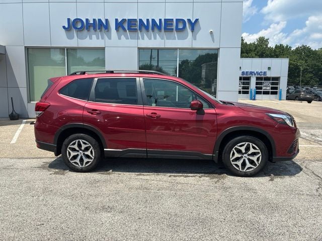 2023 Subaru Forester Premium