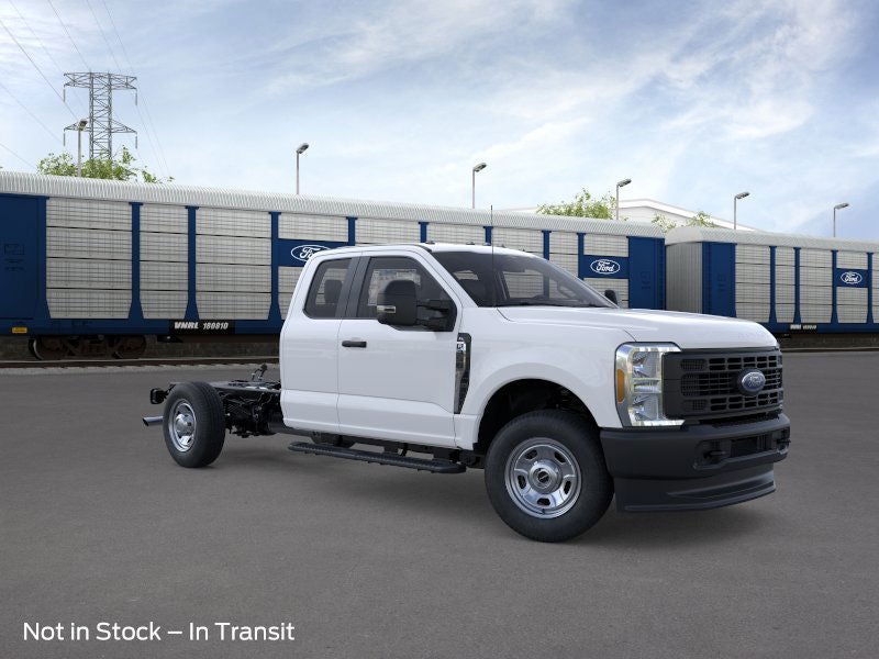 2026 Ford Chassis Cab F-350® XL