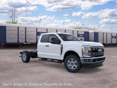 2026 Ford Chassis Cab F-350® XLT